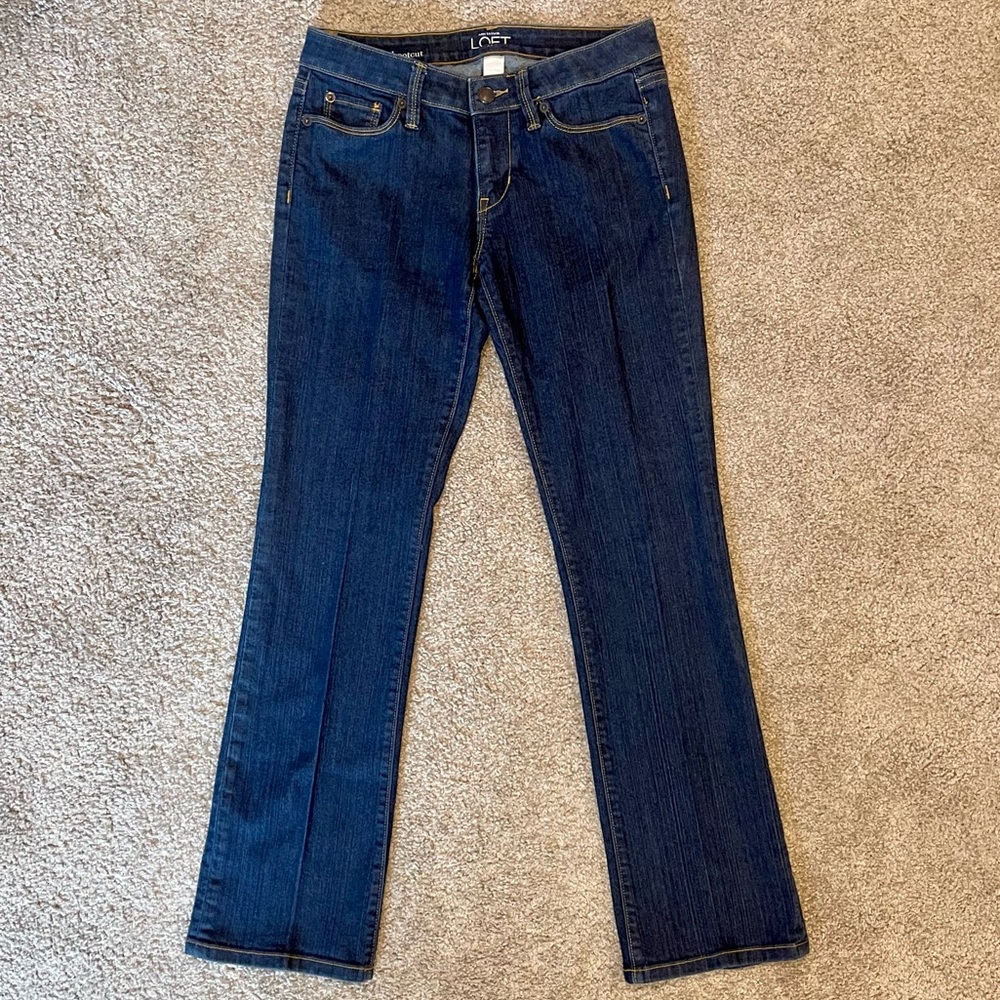 EUC. LOFT “Original Bootcut” Jeans. Dark Wash. Size 2 Petite.